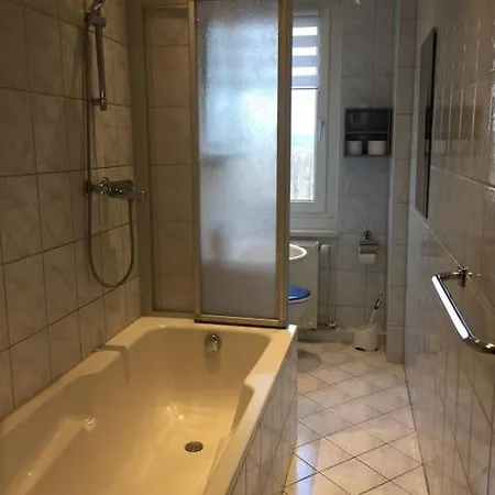 Apartamento - Gastewohnung - Monteurunterkunft Kitzscher